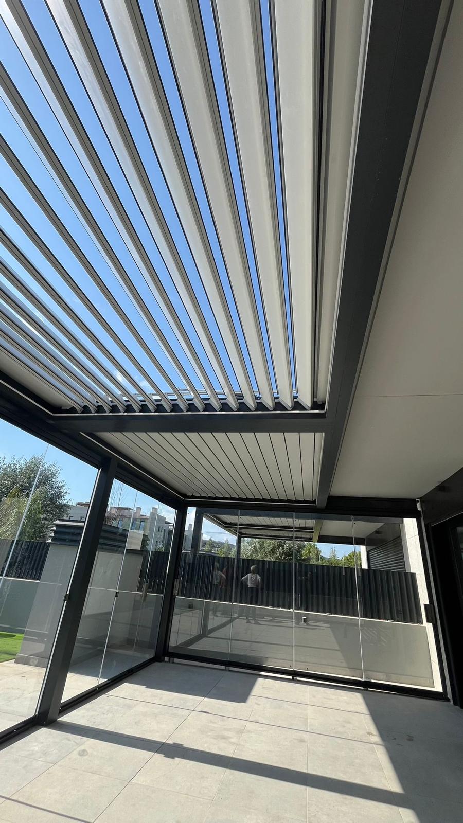 Pérgola Bioclimática con LED